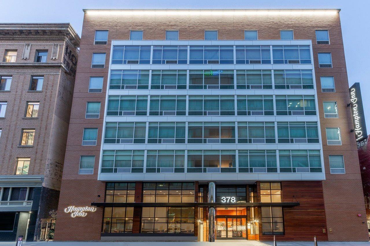 Hampton Inn Oakland Downtown-City Center Екстер'єр фото